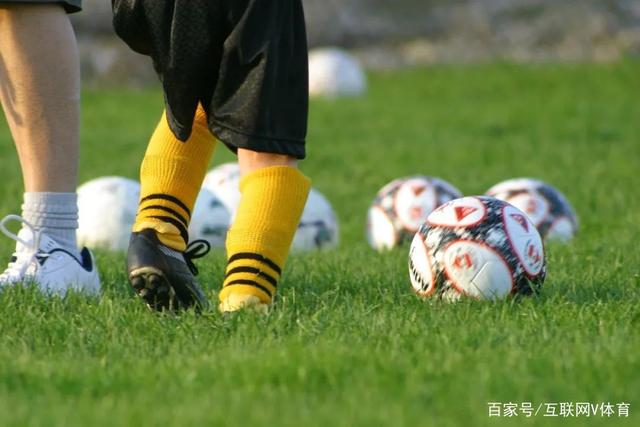 CBA总决赛G3：上海大胜广厦，王博谈体能问题与布朗受限
